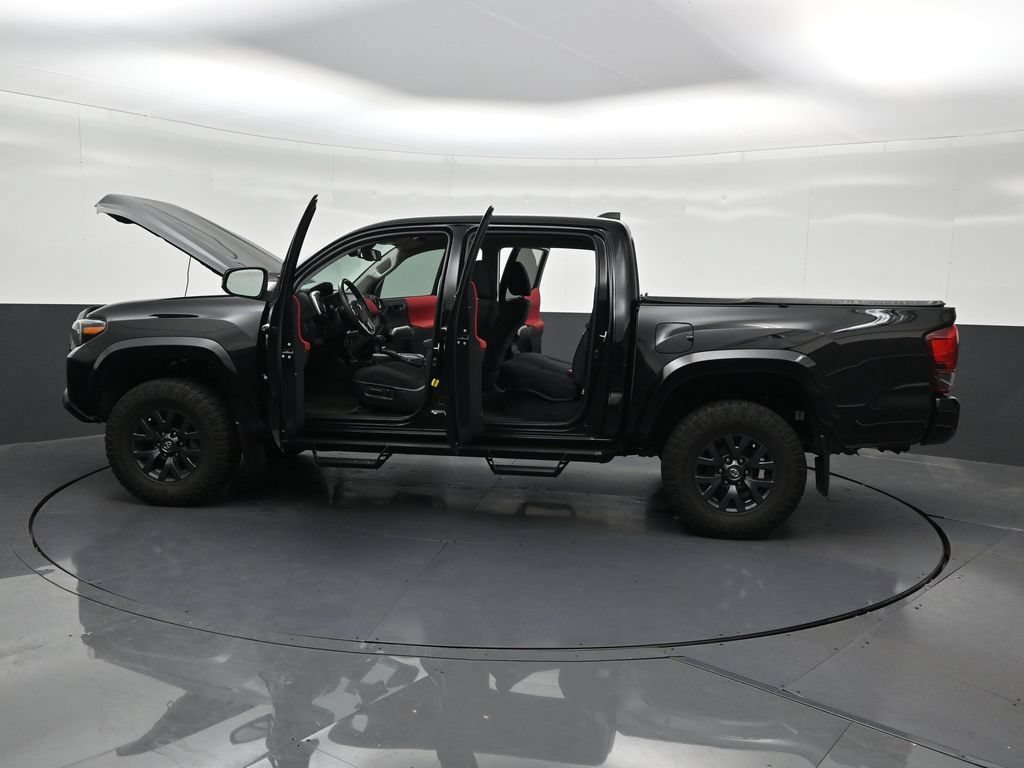 Used 2023 Toyota Tacoma SR5 w/ Technology Package RWD image 33