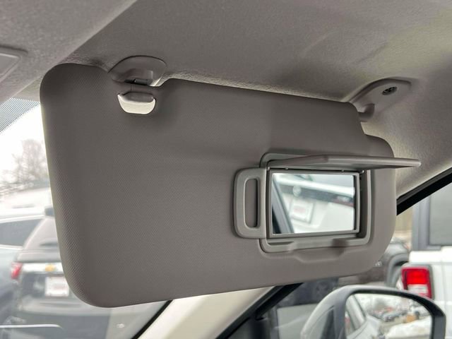 Used 2025 Nissan Kicks SV w/ Illumination Package image 29