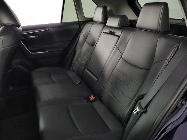 Used 2023 Toyota RAV4 XLE Premium FWD image 17