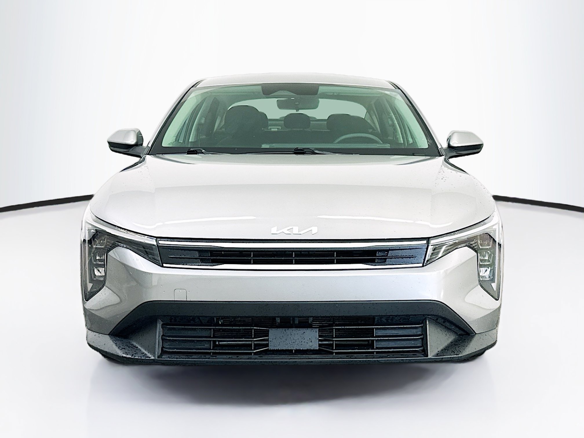 Used 2025 Kia K4 FWD image 2