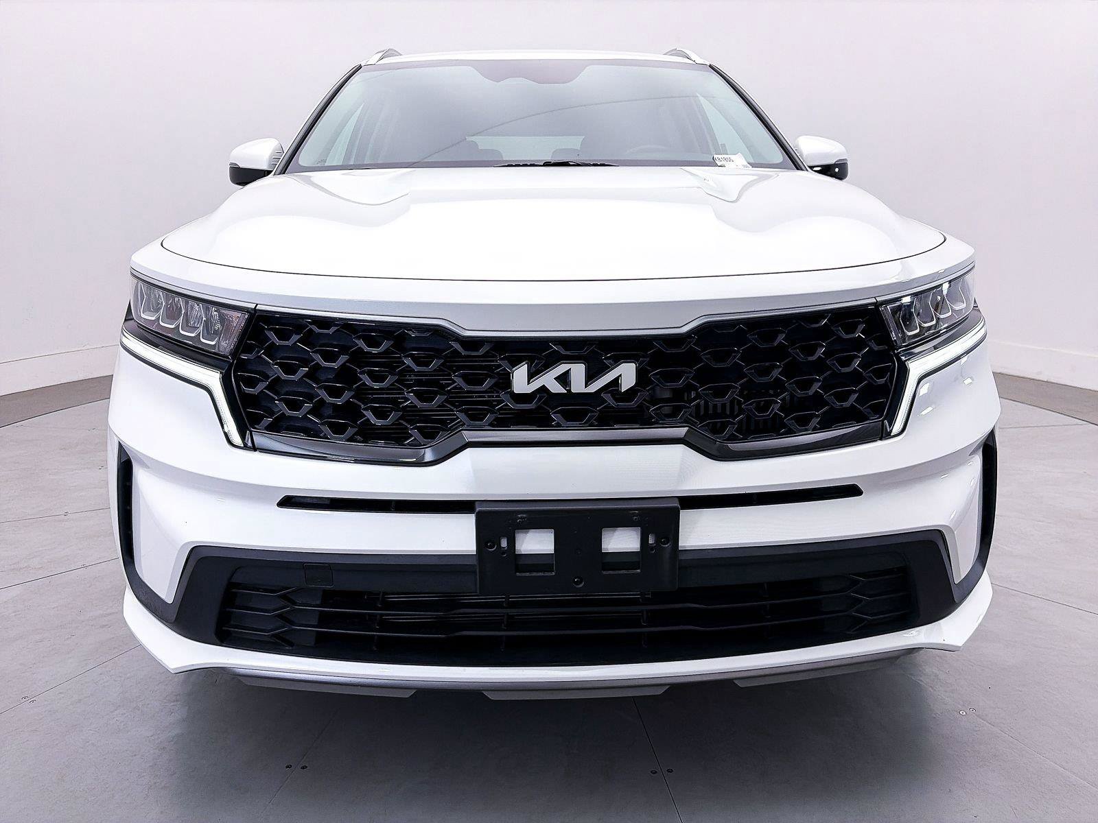 Used 2022 Kia Sorento S FWD image 11