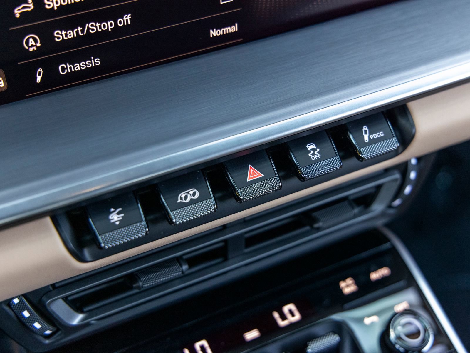 Used 2023 Porsche 911 Turbo S image 39