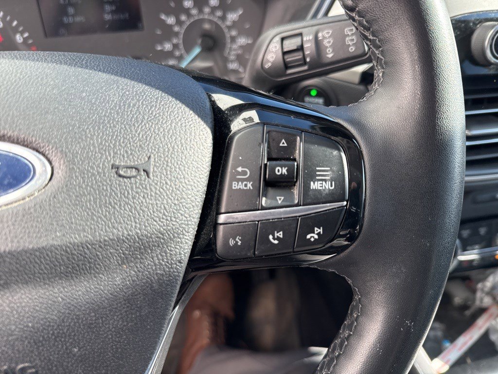 Used 2022 Ford Escape SE w/ Cold Weather Package image 10