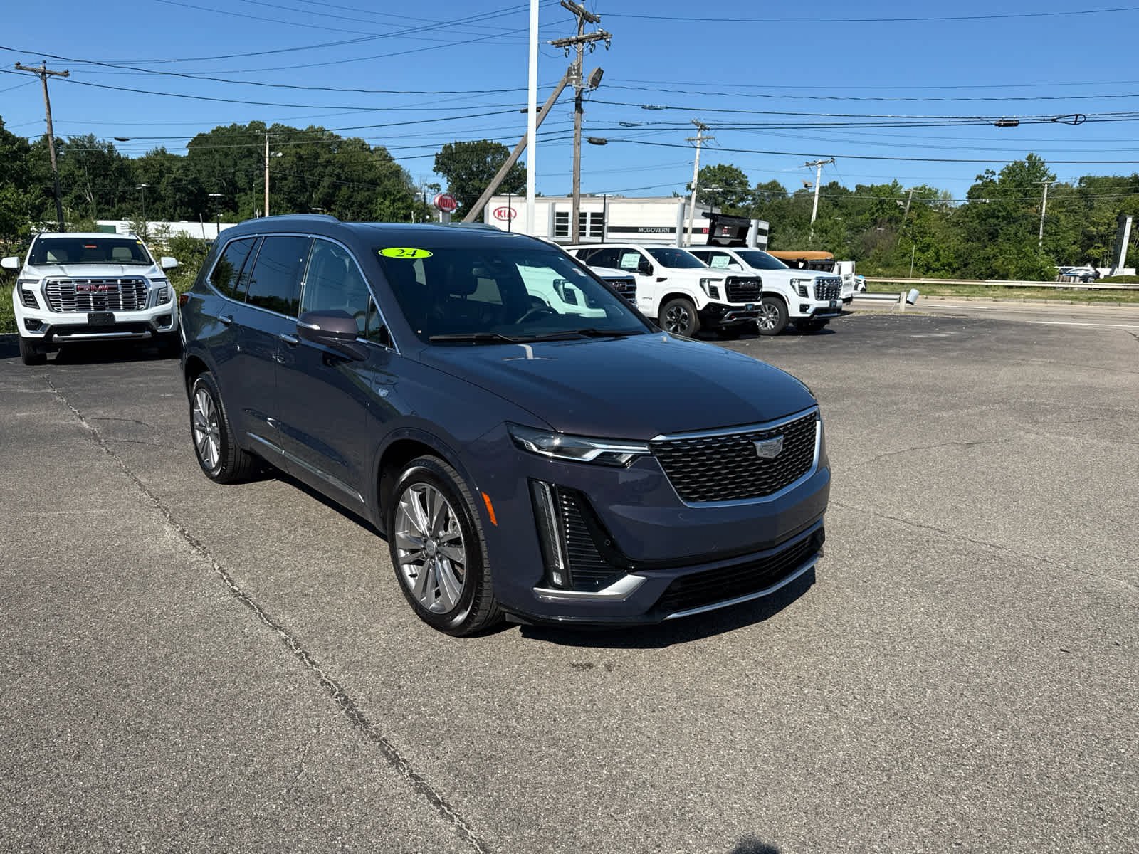 Used 2024 Cadillac XT6 Premium Luxury AWD/4WD image 7