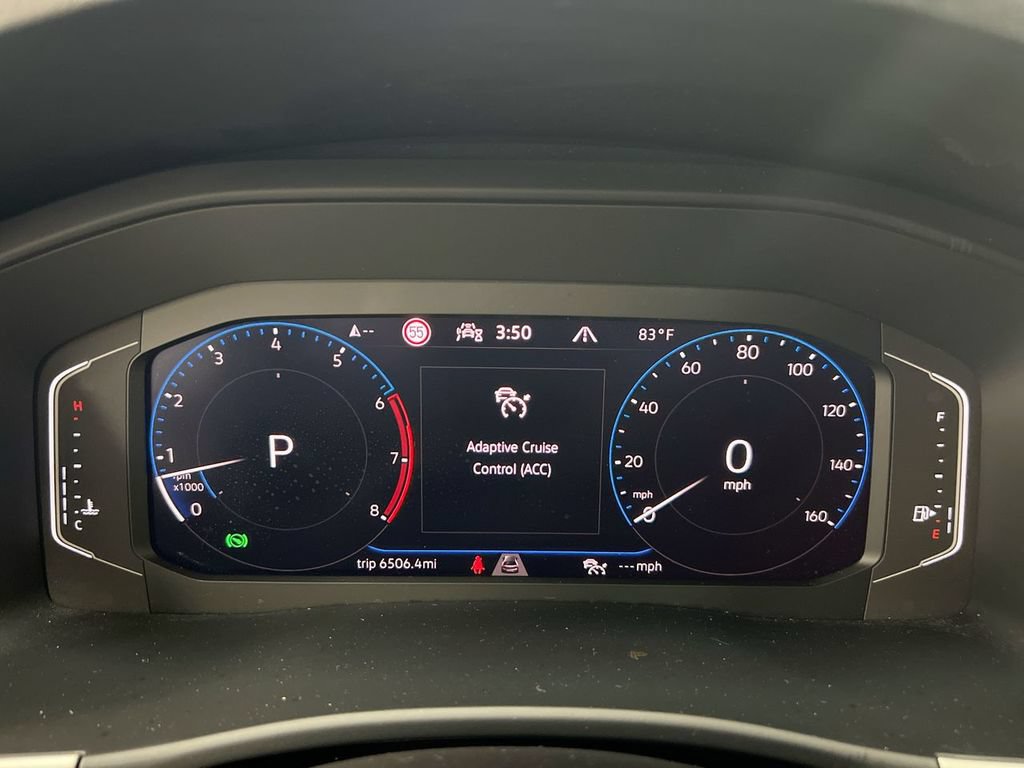 Used 2021 Volkswagen Atlas Cross Sport SEL R-Line AWD/4WD image 12