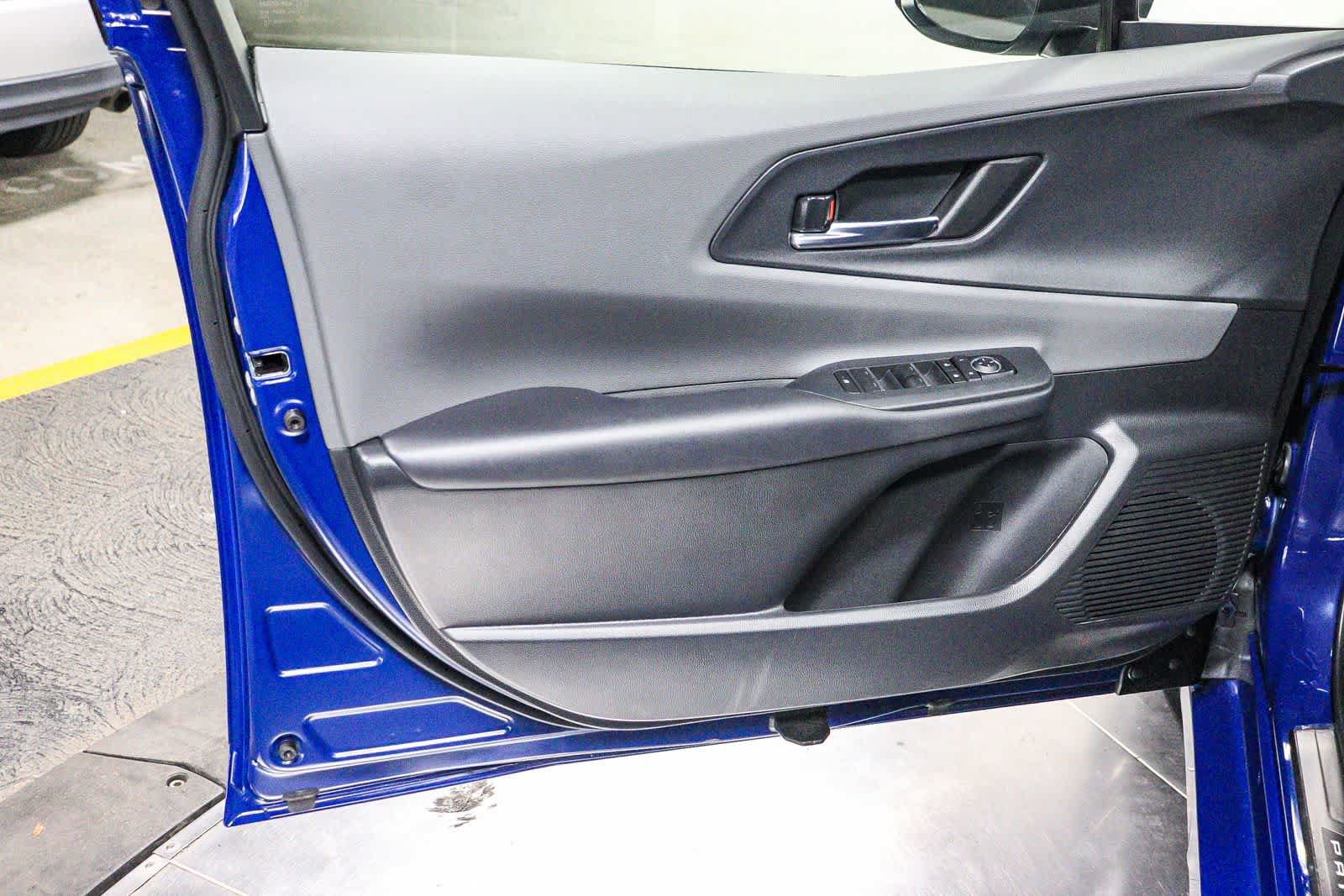 Certified 2026 Toyota Prius XLE FWD image 23