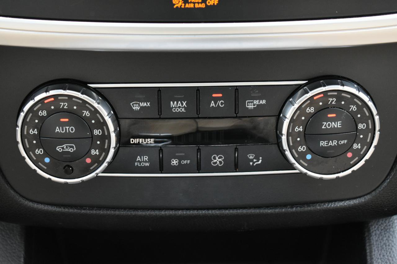 Used 2016 Mercedes-Benz GL 550 4MATIC image 23