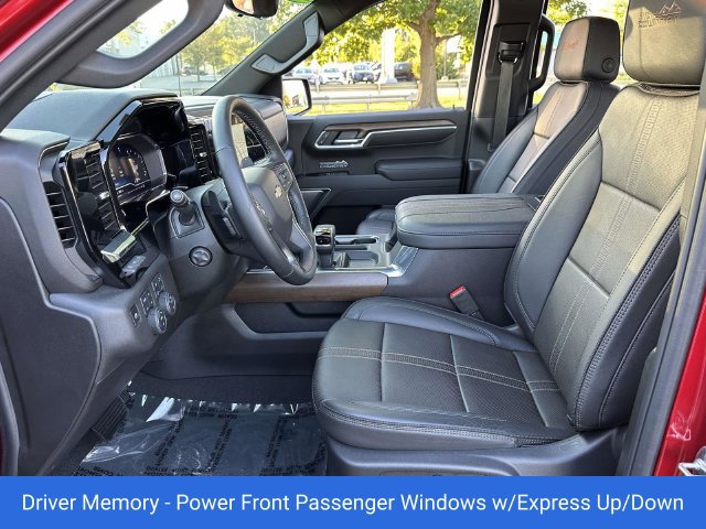 Certified 2025 Chevrolet Silverado 1500 High Country w/ Technology Package AWD/4WD image 19