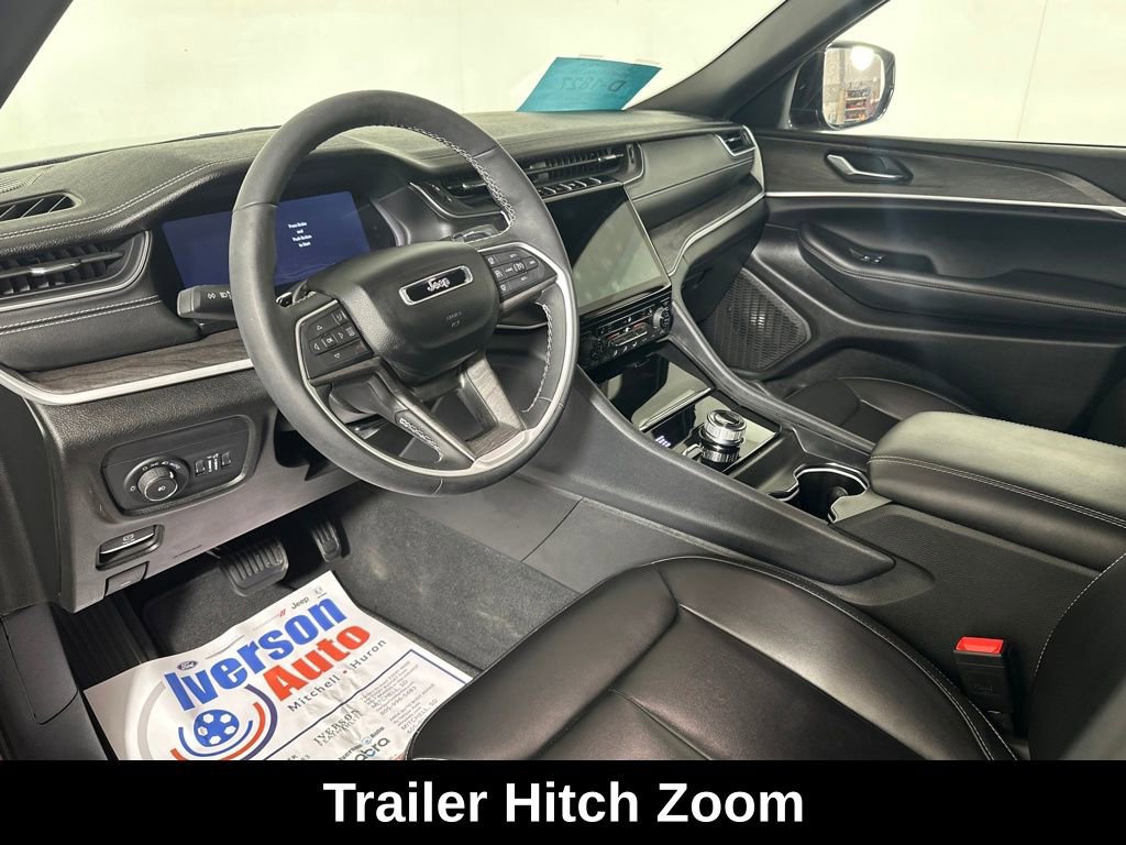 Used 2024 Jeep Grand Cherokee L Limited w/ Trailer Tow Package image 17