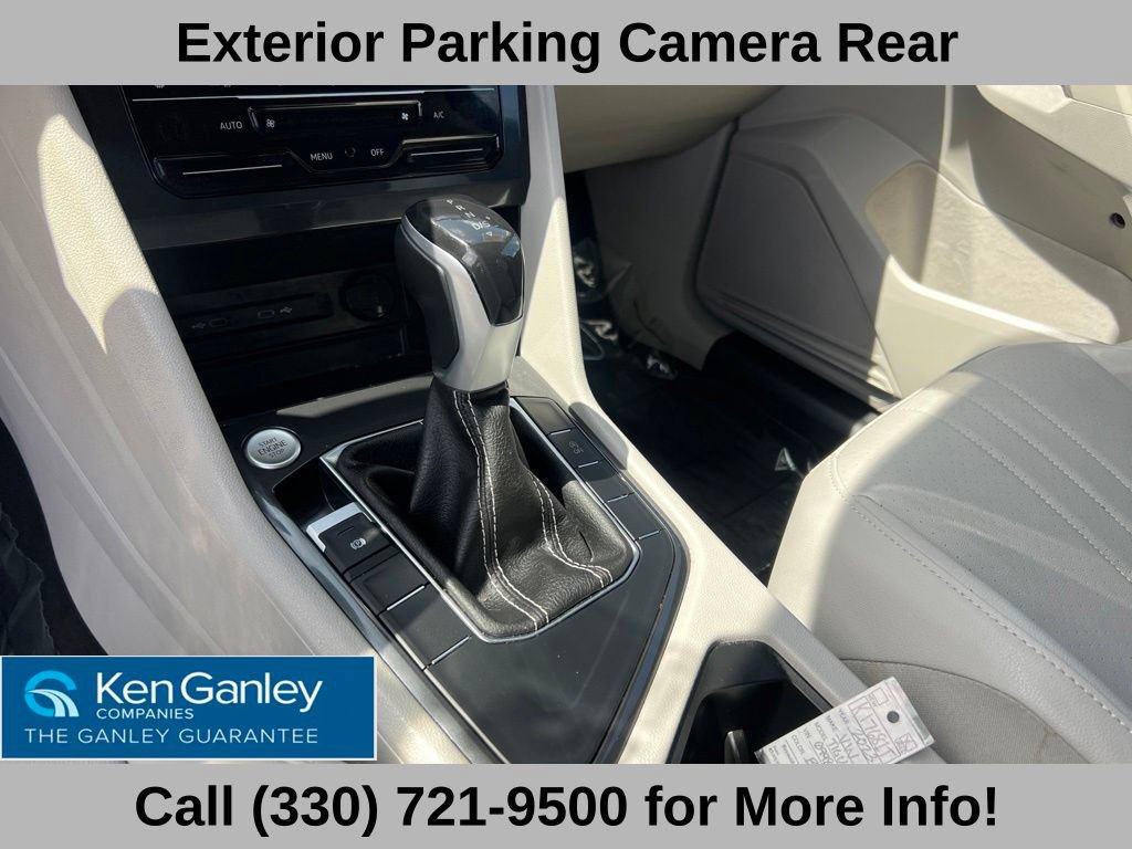 Used 2023 Volkswagen Tiguan SE FWD image 34