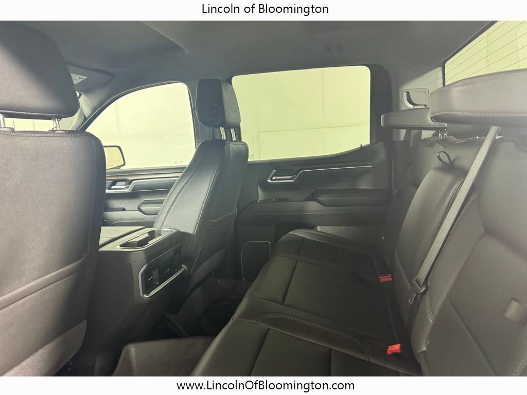 Used 2025 GMC Sierra 1500 SLT w/ SLT Premium Package AWD/4WD image 18