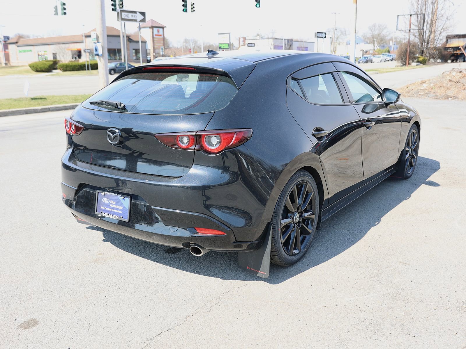 Used 2022 MAZDA MAZDA3 s image 7