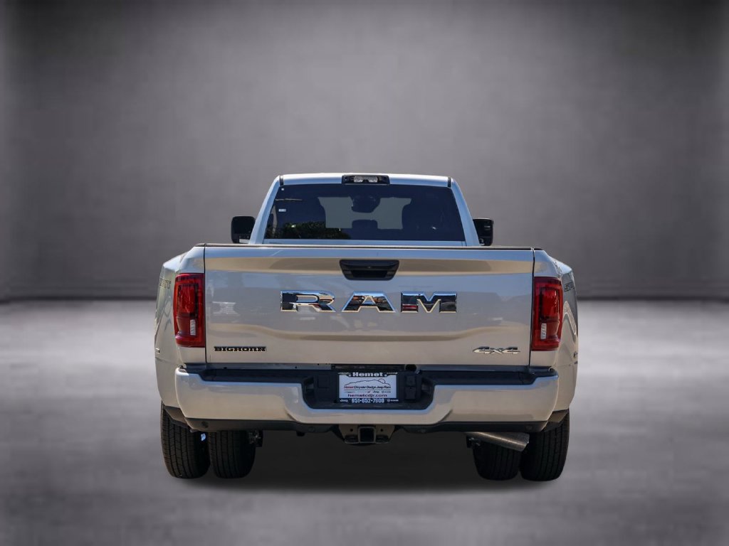 New 2026 RAM 3500 Big Horn AWD/4WD image 6