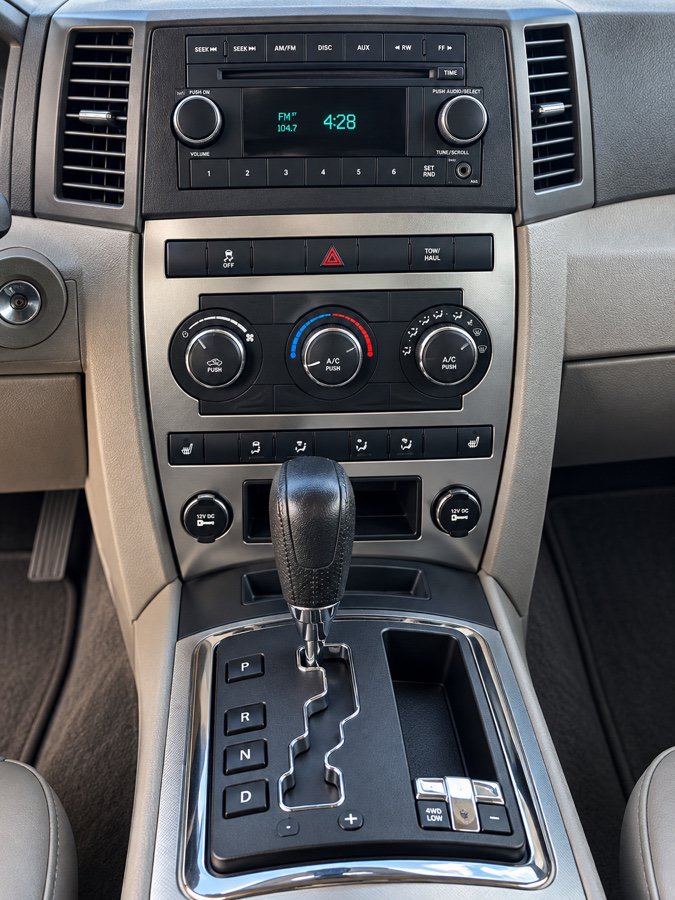 Used 2007 Jeep Grand Cherokee Laredo AWD/4WD image 16