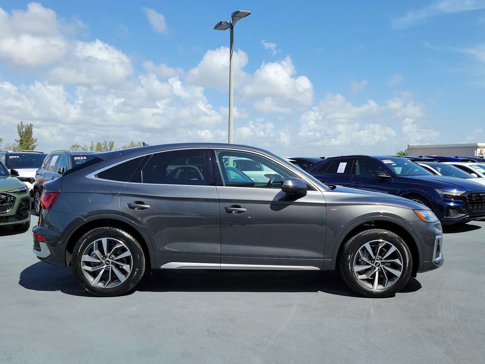 Certified 2023 Audi Q5 2.0T Premium Plus w/ Premium Plus Package AWD/4WD image 7