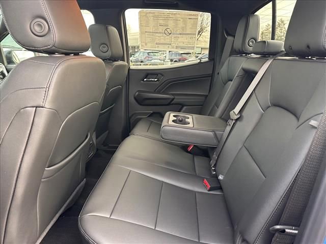 New 2026 GMC Canyon Elevation w/ Convenience Package image 23