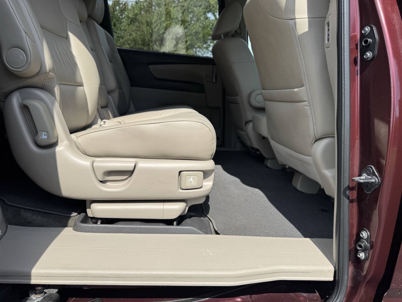 Used 2013 Honda Odyssey EX-L image 32
