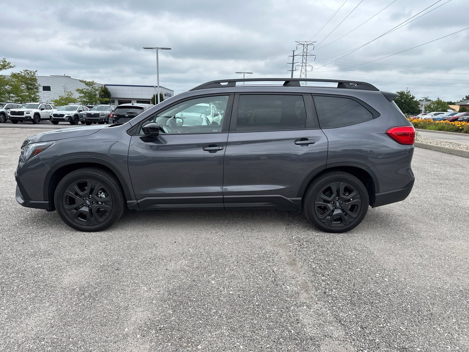 Used 2024 Subaru Ascent Onyx Edition AWD/4WD image 3