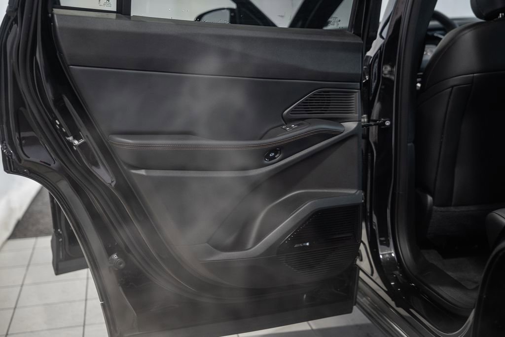 New 2026 Jeep Cherokee Overland w/ Advanced Pro Tech Group image 39