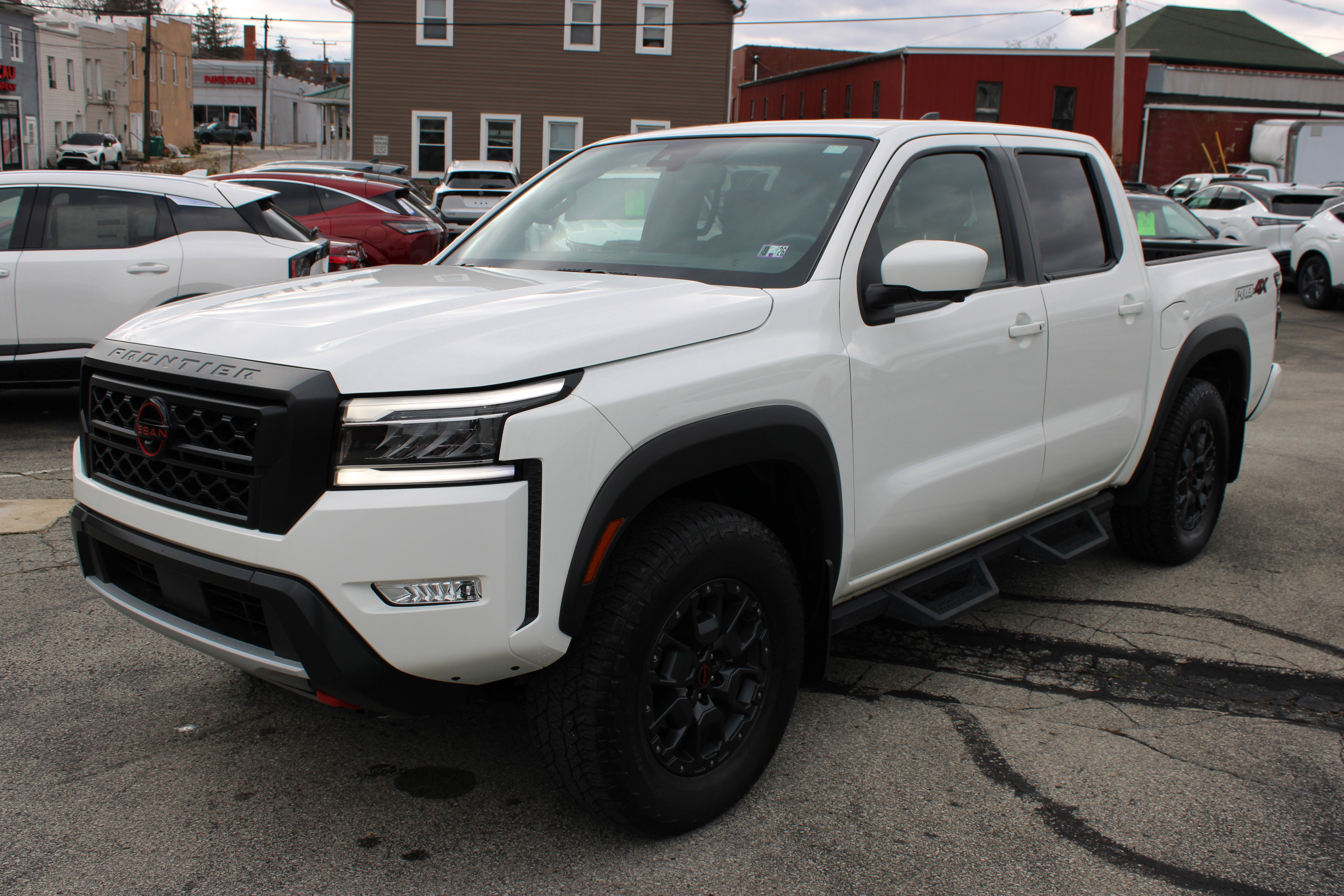 Certified 2024 Nissan Frontier PRO-4X w/ Pro Premium Package