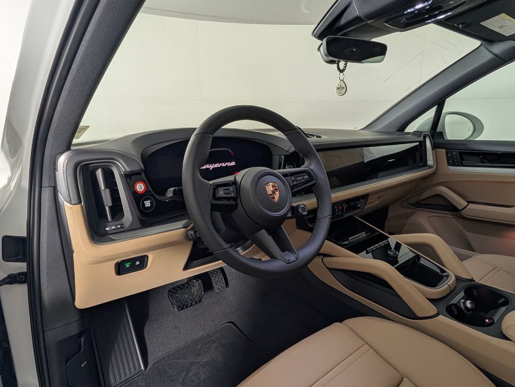 New 2026 Porsche Cayenne AWD/4WD image 4