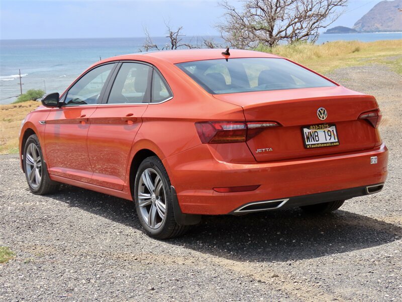 Used 2019 Volkswagen Jetta R-Line w/ R-Line Cold Weather Package FWD image 7