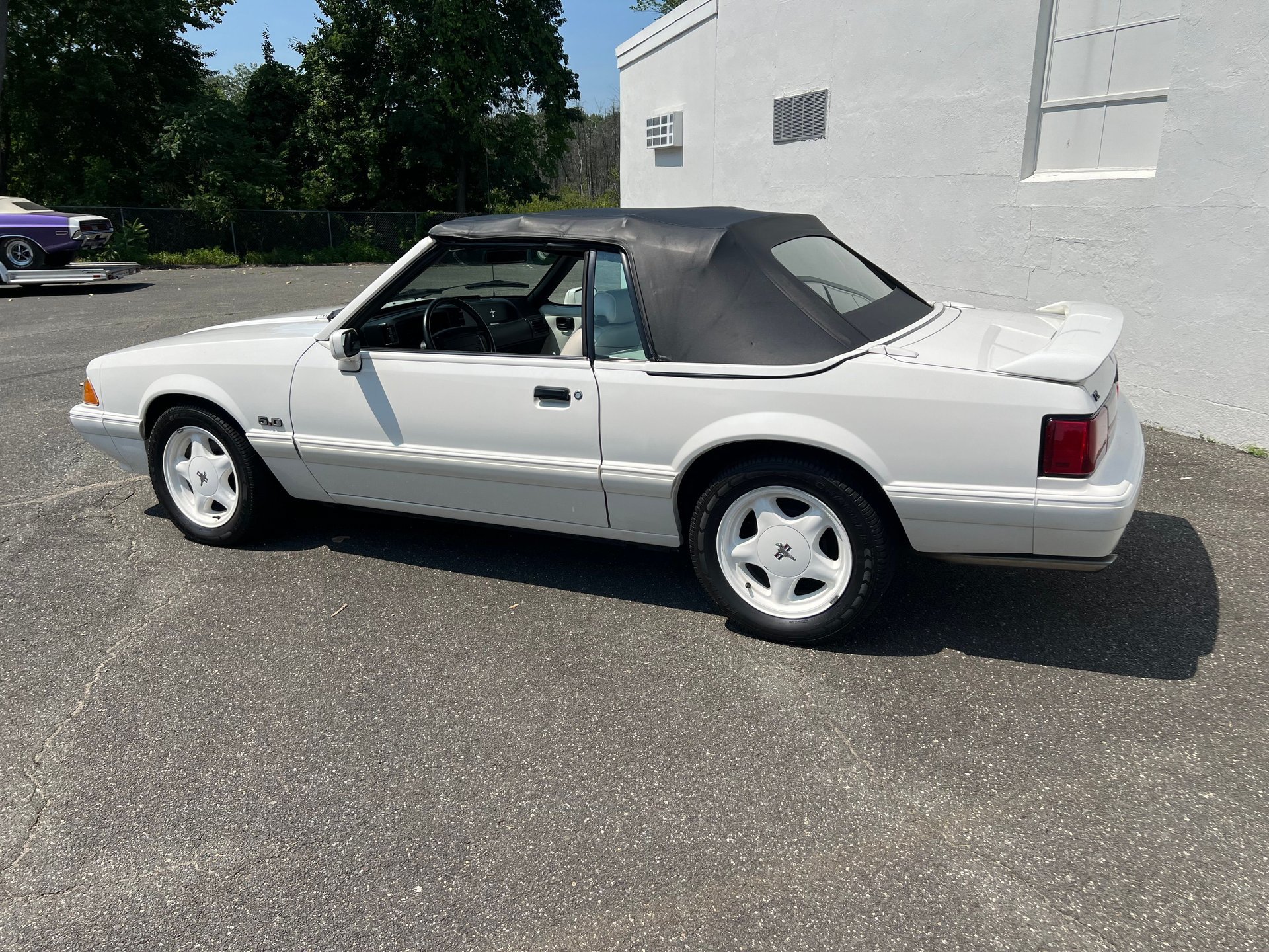 Used 1993 Ford Mustang LX RWD image 22