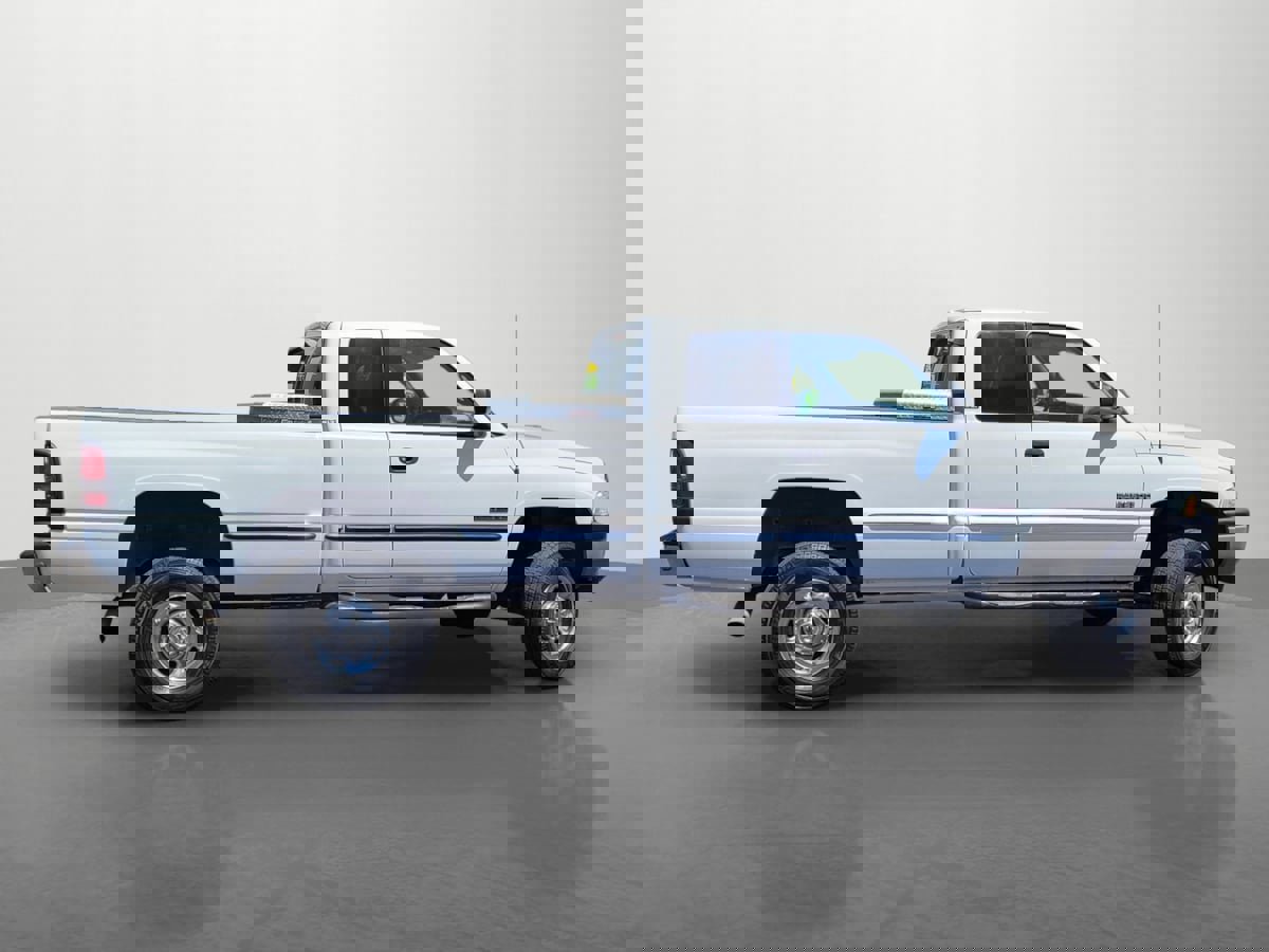 Used 1998 Dodge Ram 2500 Truck 4x4 Quad Cab image 4