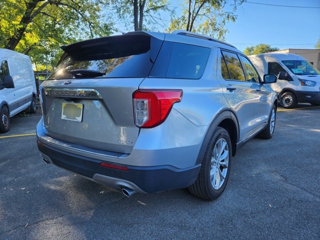 Used 2022 Ford Explorer Limited w/ Equipment Group 301A image 8