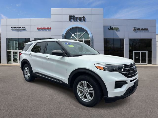 Used 2020 Ford Explorer XLT w/ Class III Trailer Tow Package AWD/4WD image 1