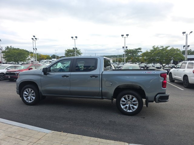 Used 2026 Chevrolet Silverado 1500 Custom AWD/4WD image 4