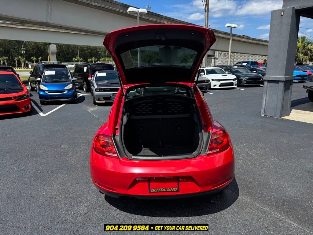 Used 2012 Volkswagen Beetle 2.5 FWD image 25