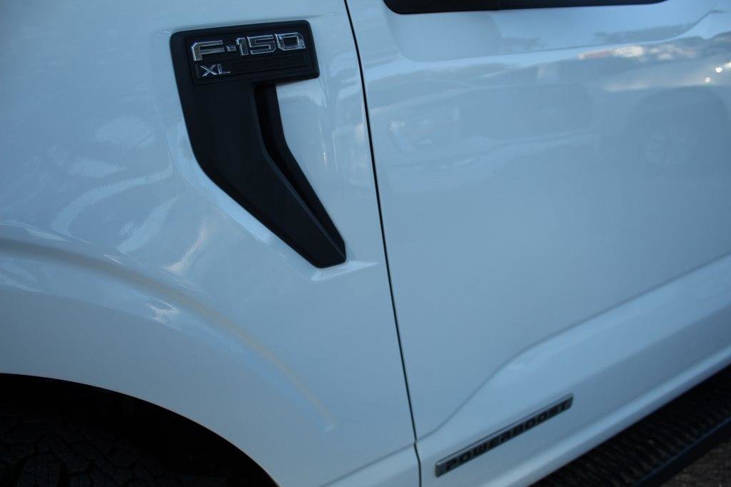 Used 2022 Ford F150 XL w/ Equipment Group 101A High RWD image 10
