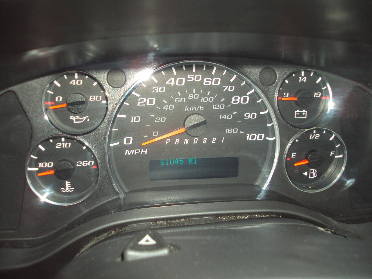 Used 2011 Chevrolet Express 1500 AWD image 19