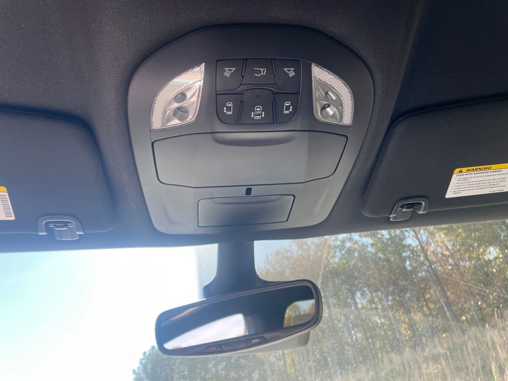 New 2026 Chrysler Pacifica Select image 19