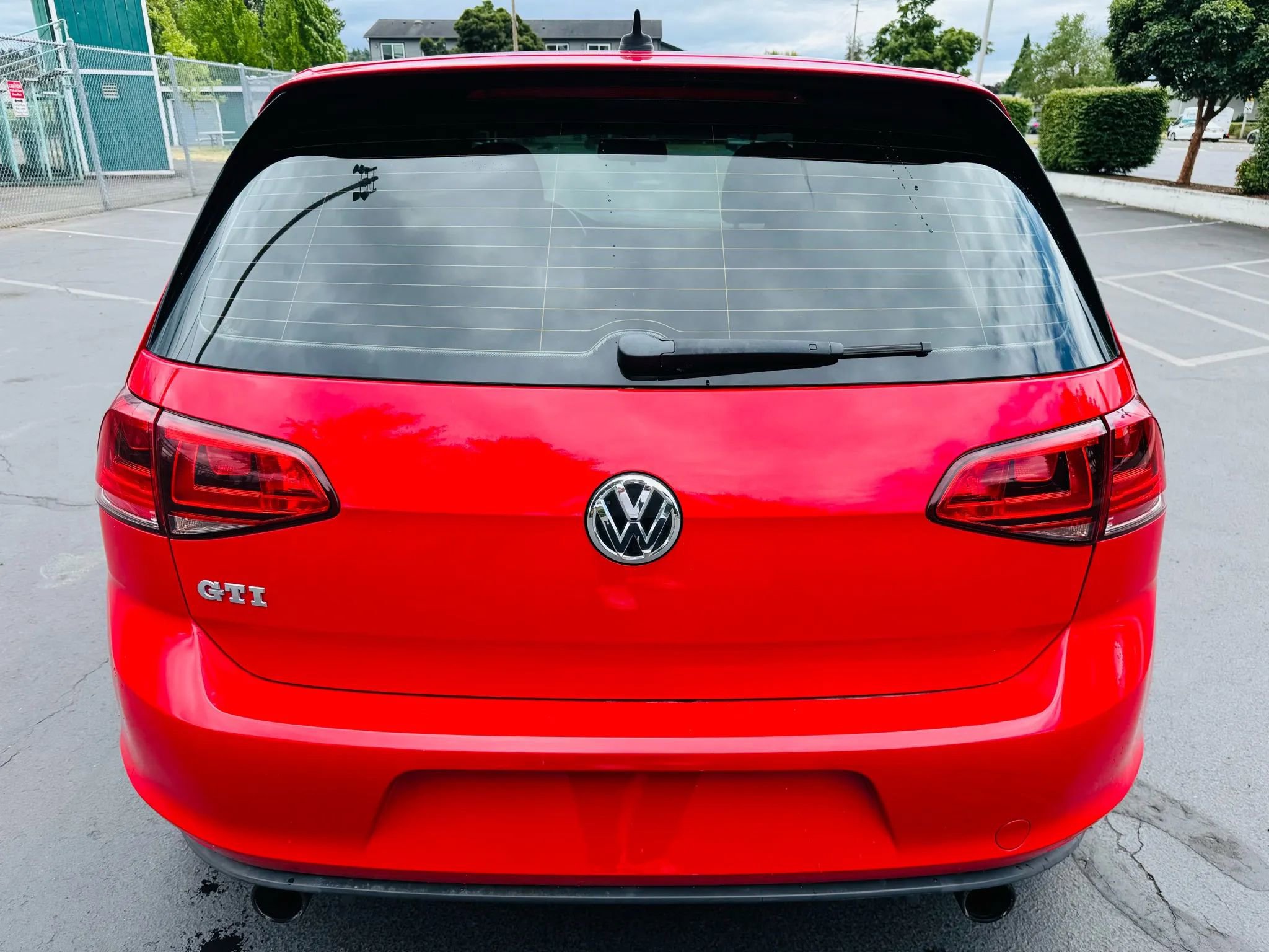 Used 2016 Volkswagen GTI S image 4
