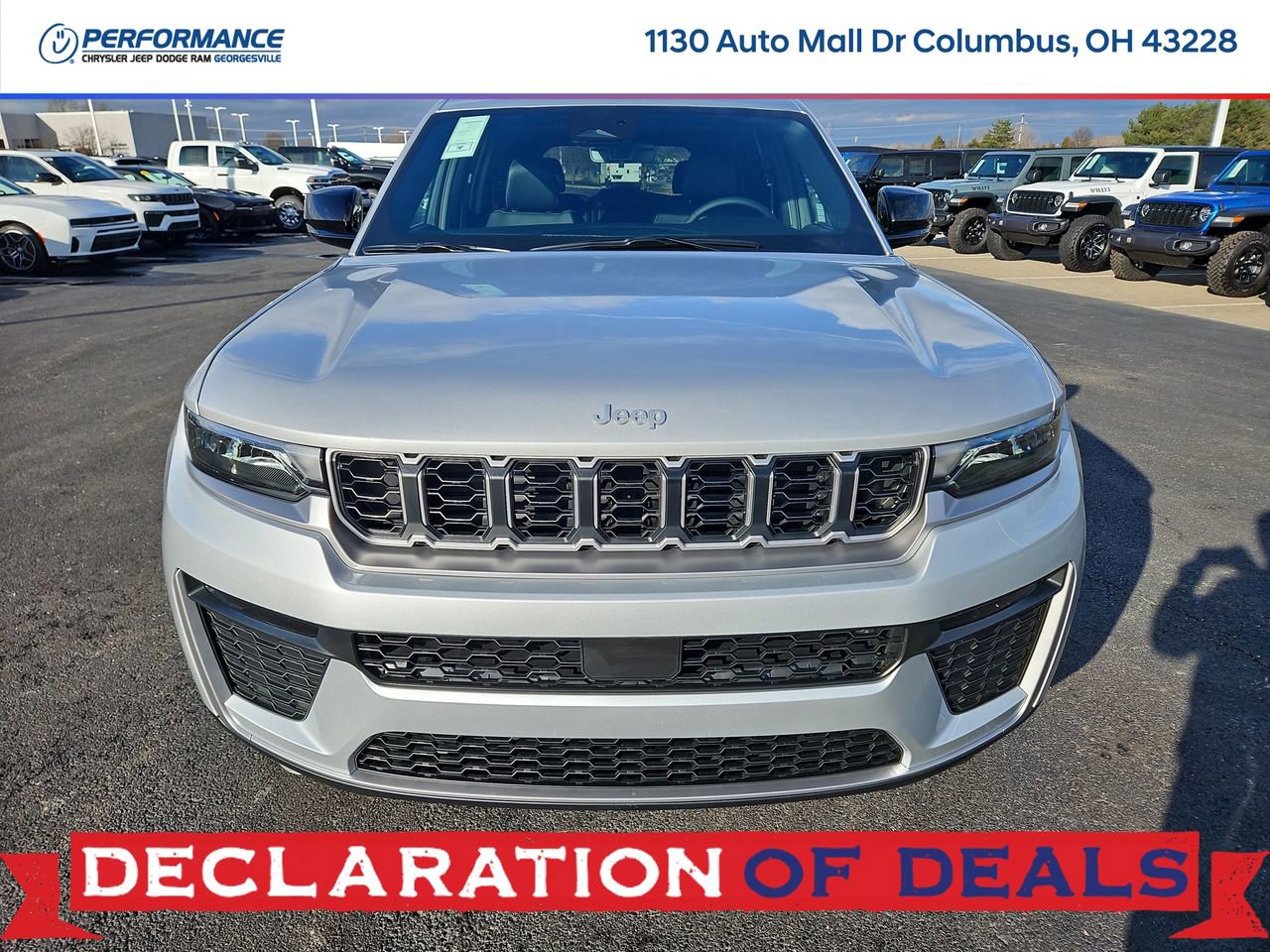 New 2026 Jeep Grand Cherokee Limited AWD/4WD image 2