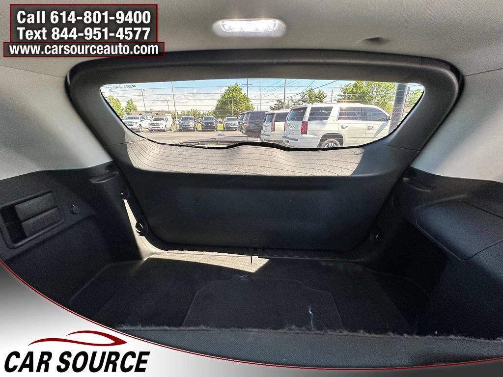 Used 2022 GMC Terrain SLE w/ Driver Convenience Package FWD image 22