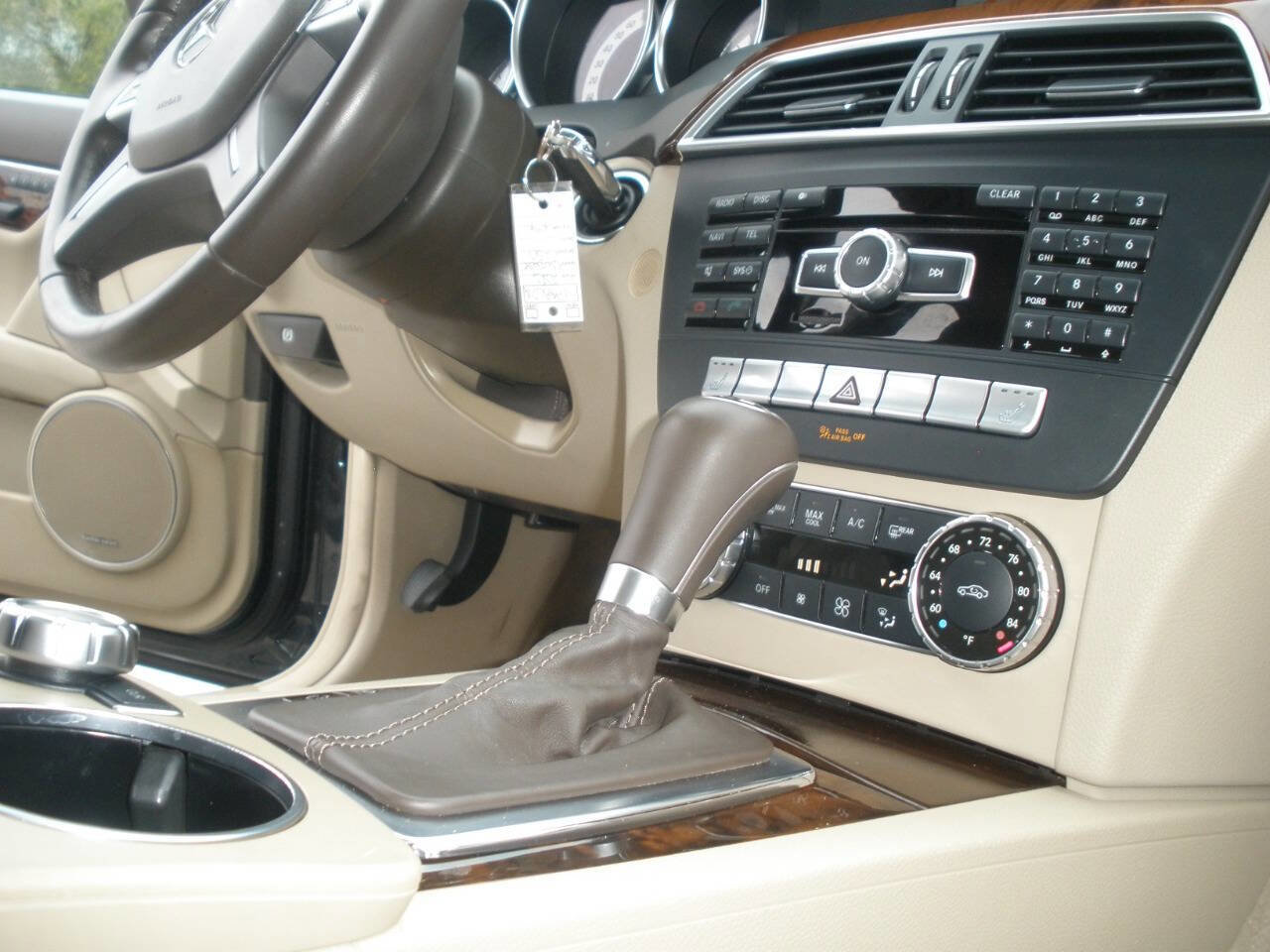 Used 2013 Mercedes-Benz C 250 Sedan image 28