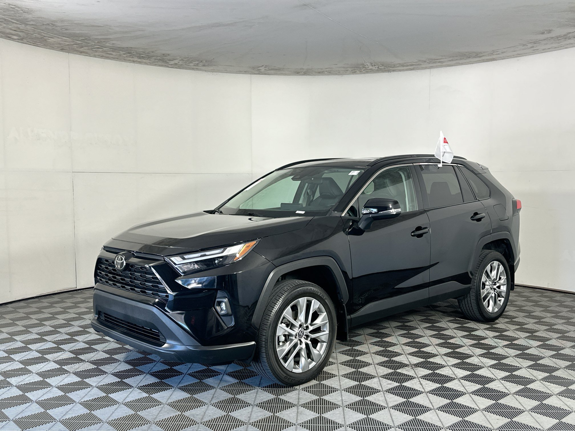 Certified 2025 Toyota RAV4 XLE Premium FWD image 7
