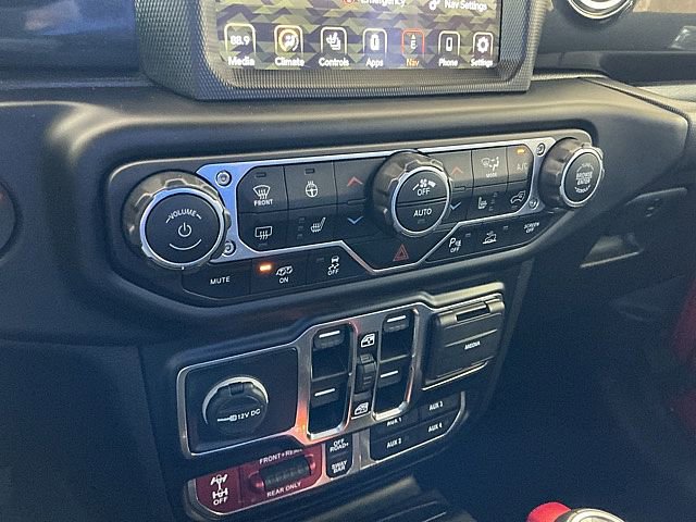 Used 2022 Jeep Wrangler Unlimited Rubicon w/ Xtreme Recon 35" Tire Package image 23