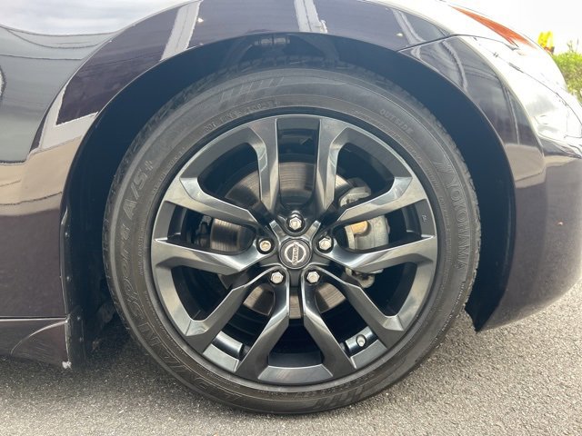 Used 2017 Nissan 370Z Touring image 9