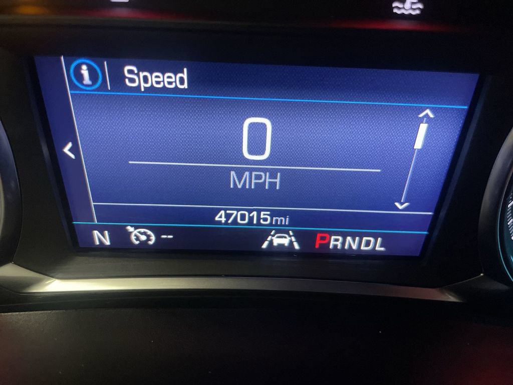 Used 2020 Chevrolet Equinox LT w/ Driver Convenience Package FWD image 6