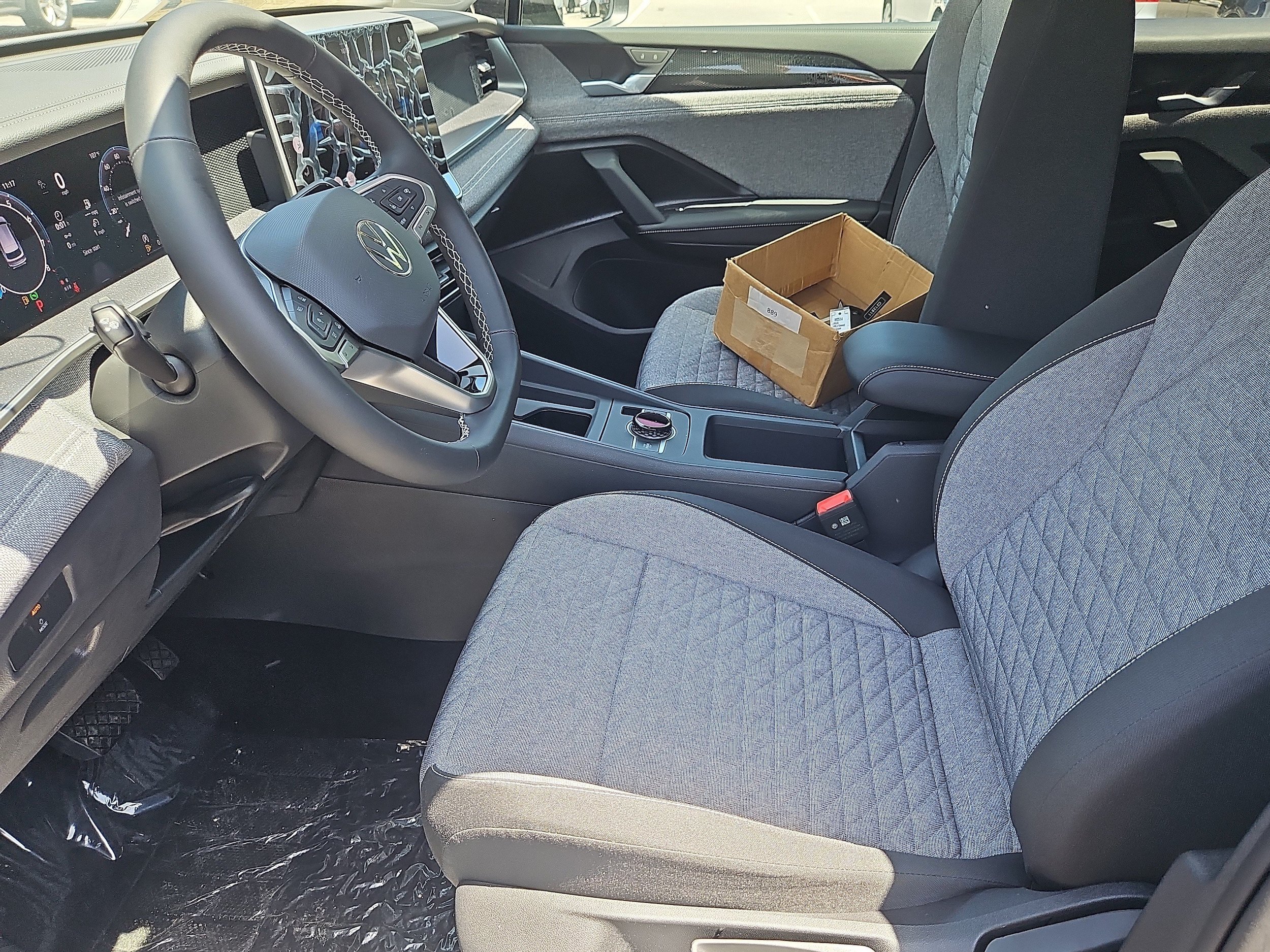 New 2026 Volkswagen Tiguan S AWD/4WD image 13