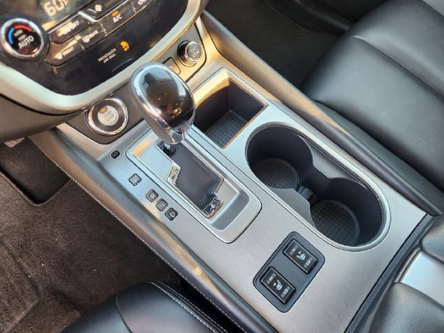 Used 2024 Nissan Murano SV AWD/4WD image 19