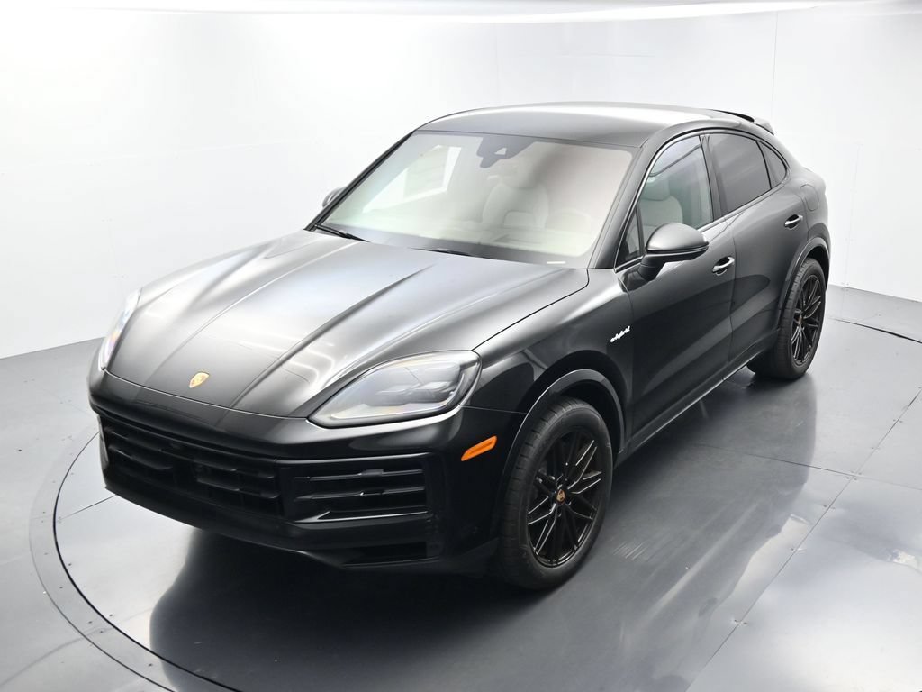 Certified 2026 Porsche Cayenne E-Hybrid Coupe AWD/4WD image 33