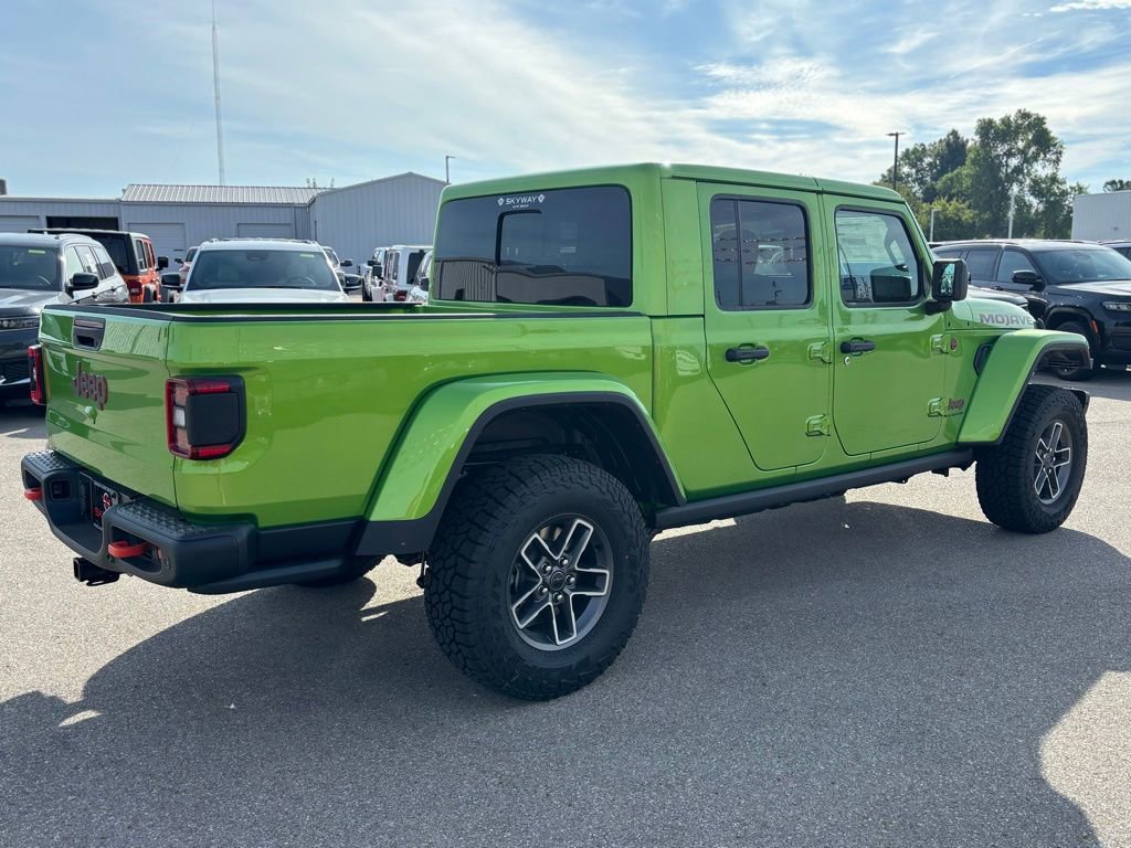 New 2025 Jeep Gladiator Mojave image 4