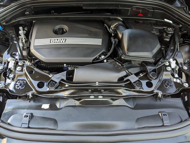 Used 2025 BMW X2 xDrive28i w/ Premium Package image 23