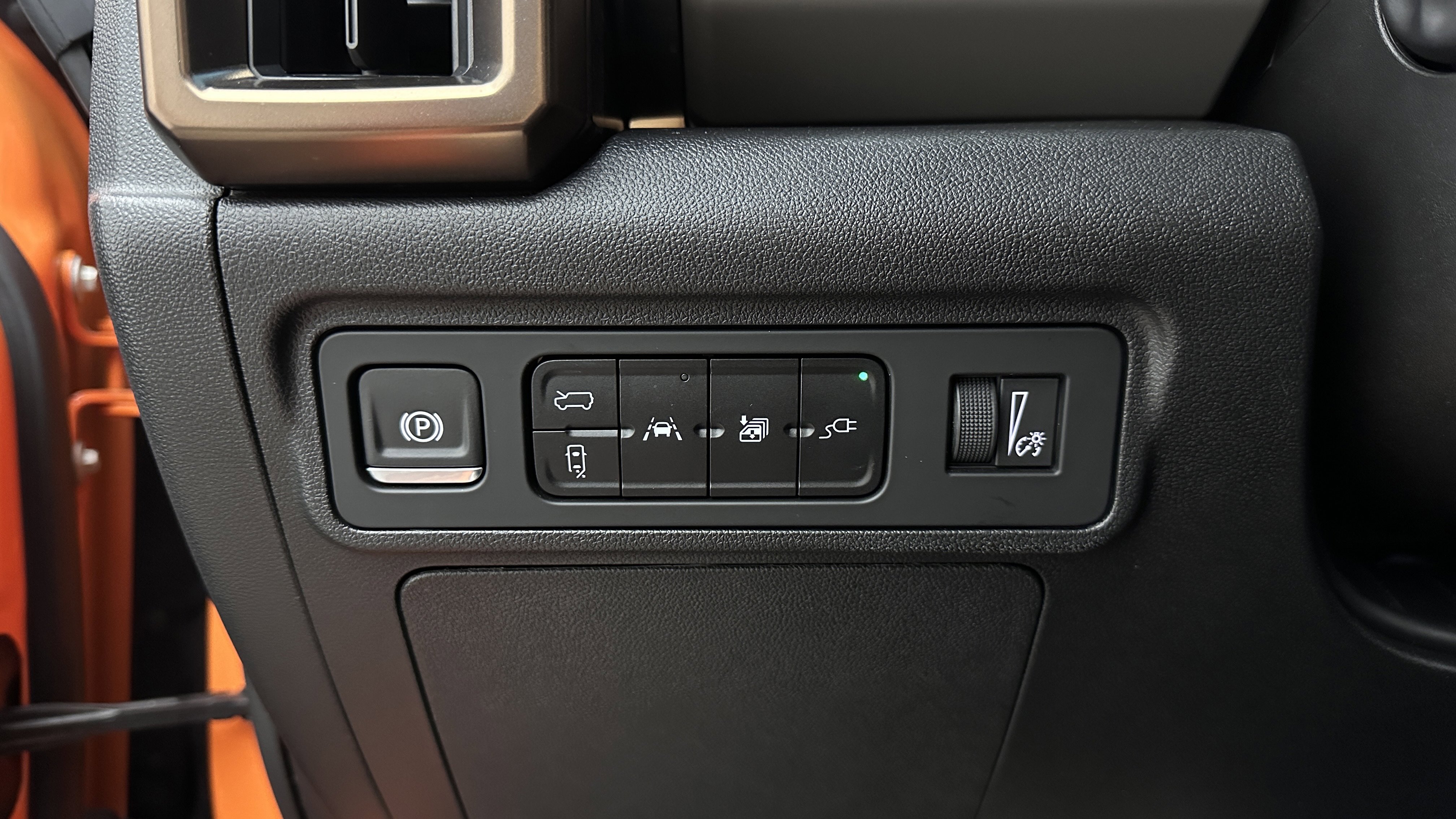 Used 2024 GMC Hummer EV 3X w/ LPO, Illumination Package AWD/4WD image 17