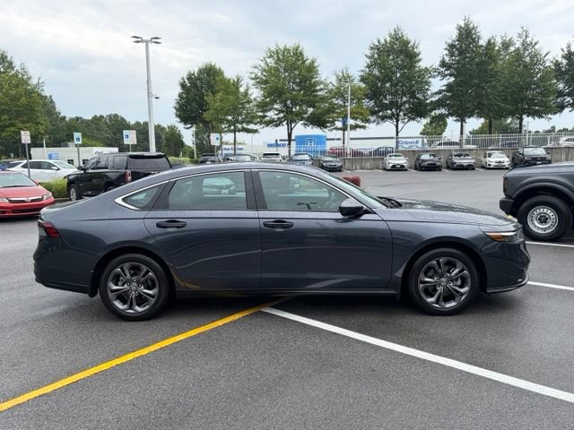 Certified 2023 Honda Accord EX image 8